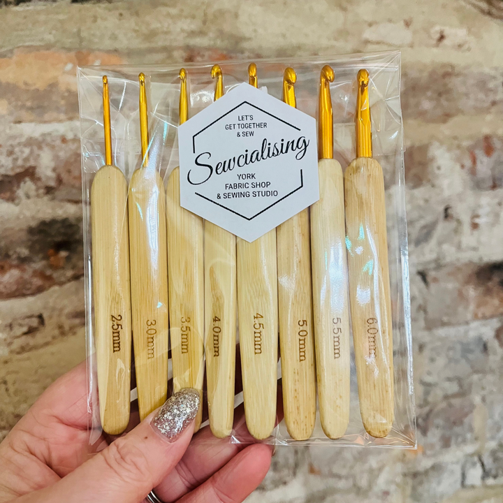 Wooden Crochet Hook Set