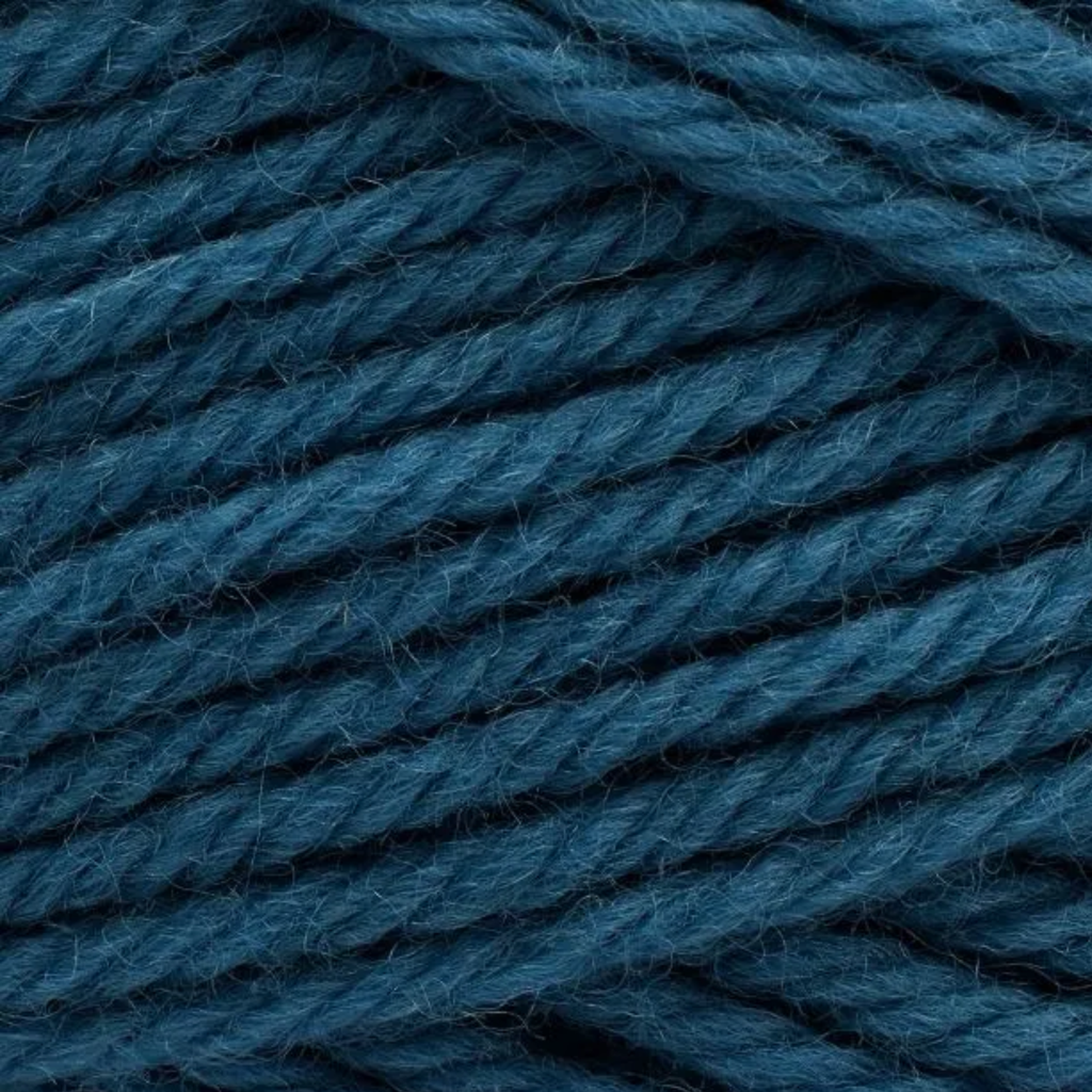 Peruvian Smoke Blue Yarn