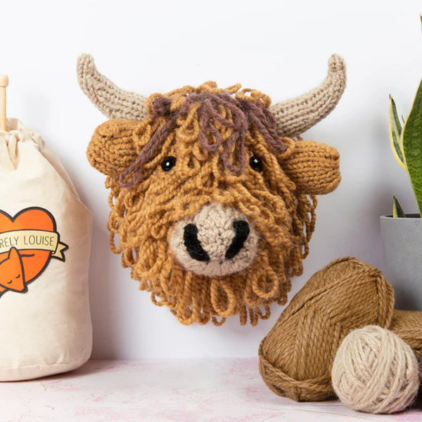 Sincerely Louise Giant Highland Cow Head Knitting Kit