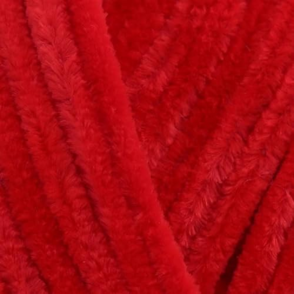 Squeeze Me DK Yarn - Scarlet Red 5606