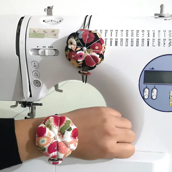 Wrist Or Sewing Machine Pin Cushion